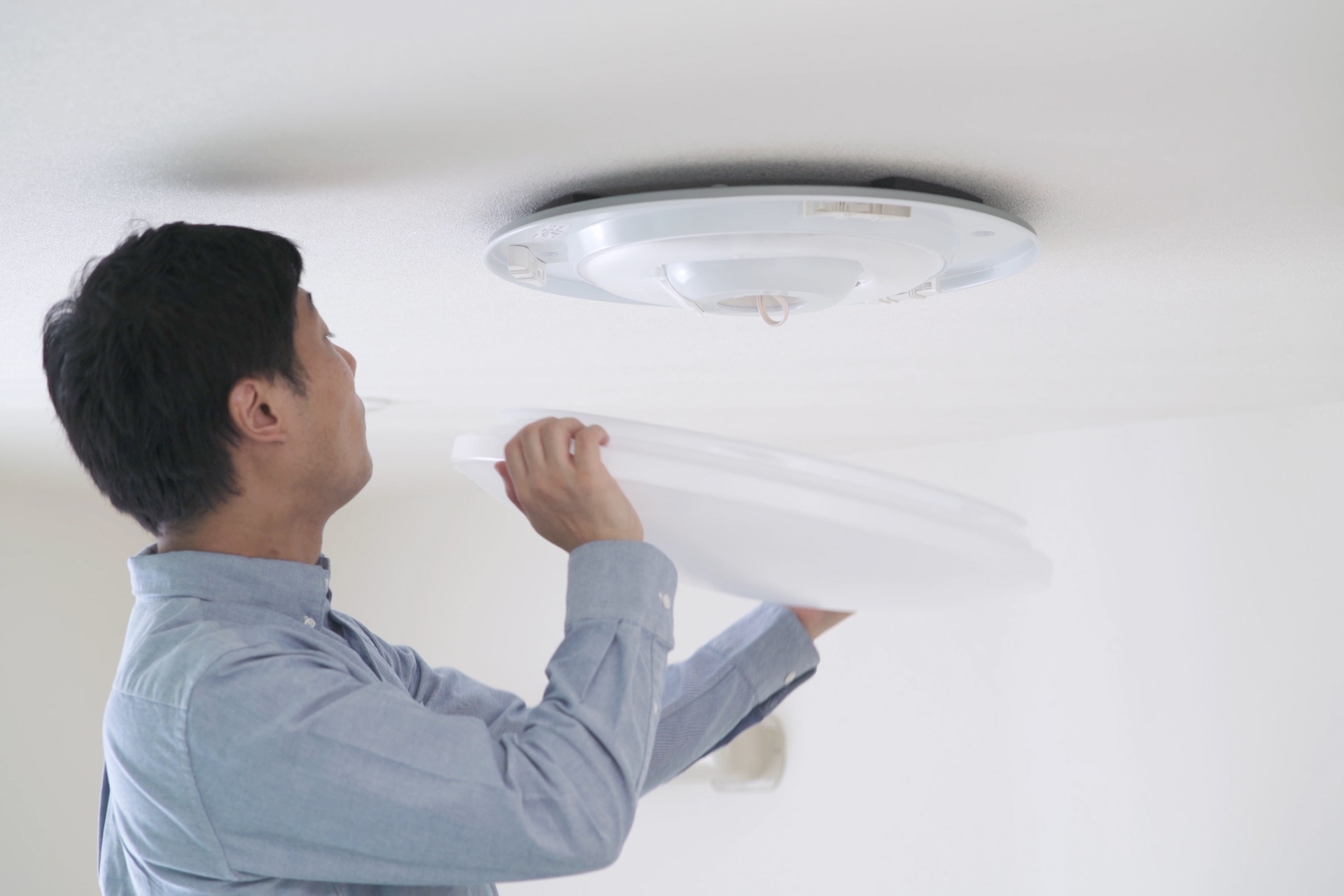 LEDの取付 | 千葉の電気工事ならジャパンマーベリックス株式会社